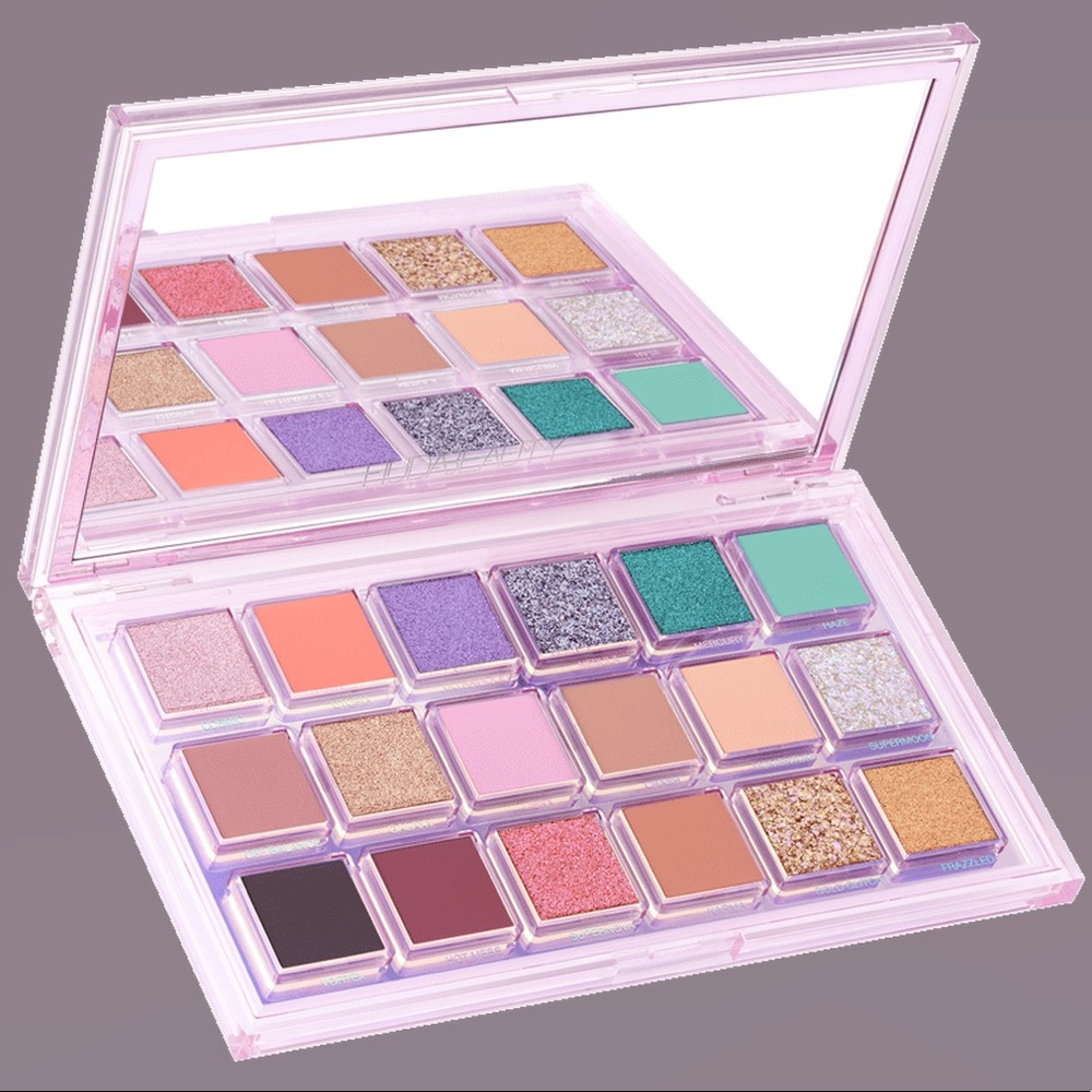 Huda Beauty Mercury Retrograde Eye Shadow Palette